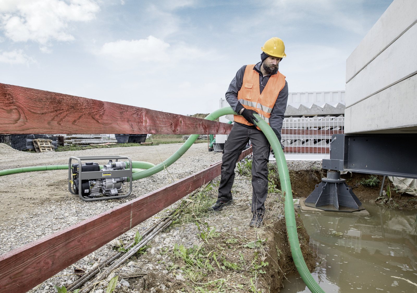 Мотопомпа KARCHER для загрязненной воды бензиновая WWP 45 (1.042-210.0) купить в Украине