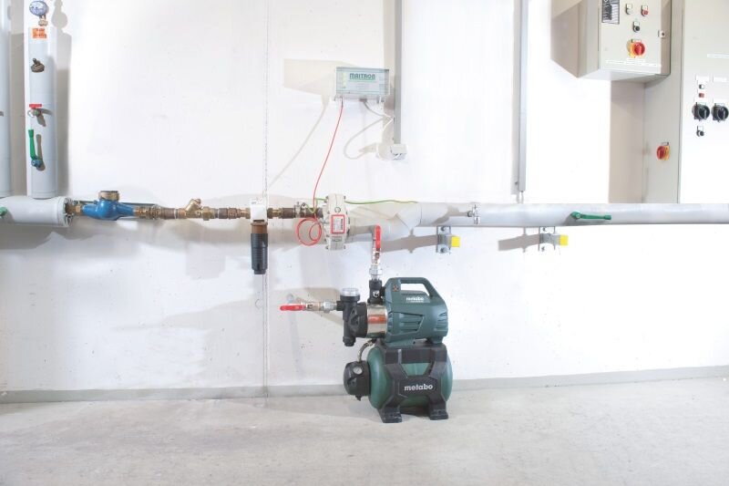 Насосна станція METABO HWWI 4500/25 INOX купити в Україні